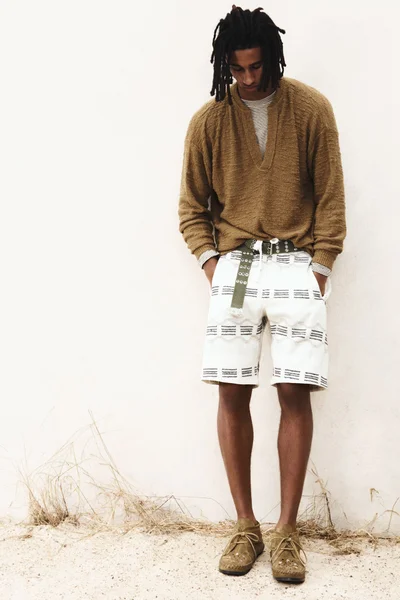 Look 16